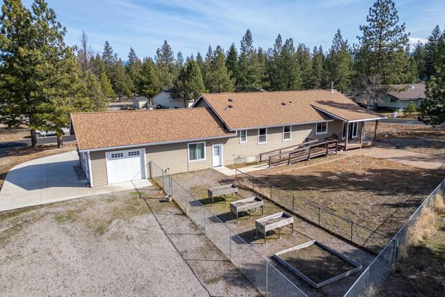 5425 Muskrat Road, Weed, CA 96094