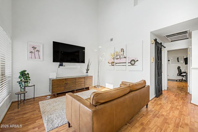 101 N 7TH Street 212, Phoenix, AZ 85034