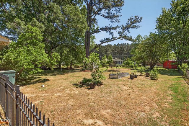 2307 W Carver Street, Durham, NC 27705