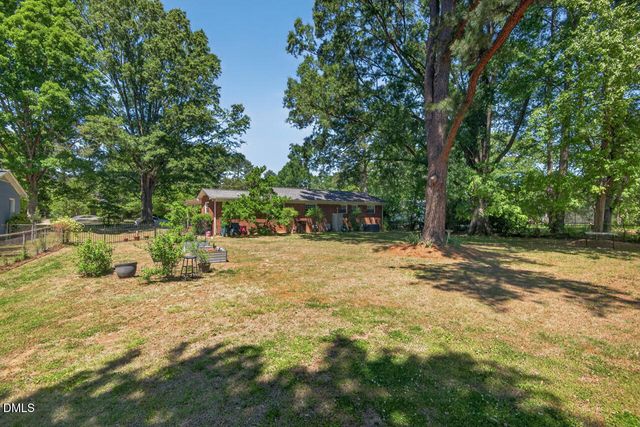 2307 W Carver Street, Durham, NC 27705