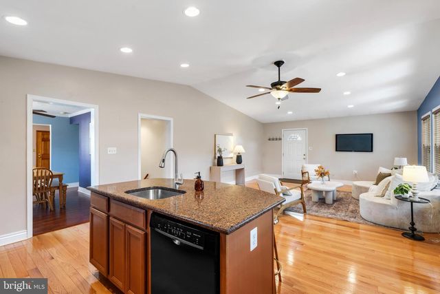 109 1ST AVE W, Glen Burnie, MD 21061