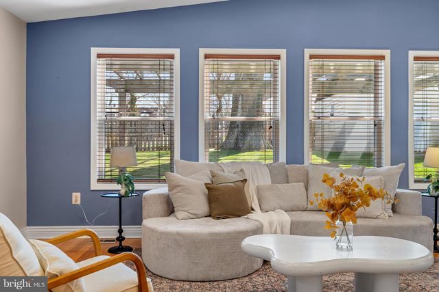 109 1ST AVE W, Glen Burnie, MD 21061