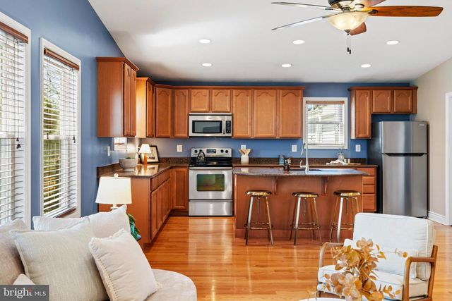 109 1ST AVE W, Glen Burnie, MD 21061