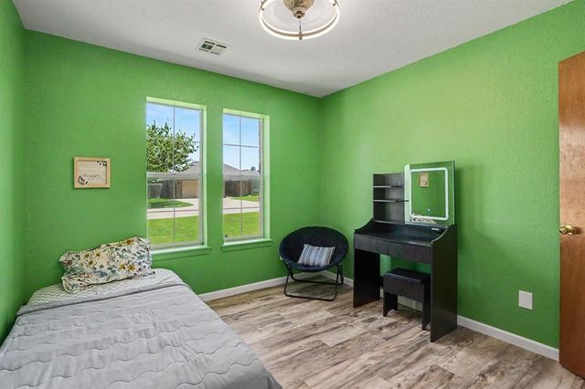 1709 Overland Trail, Choctaw, OK 73020