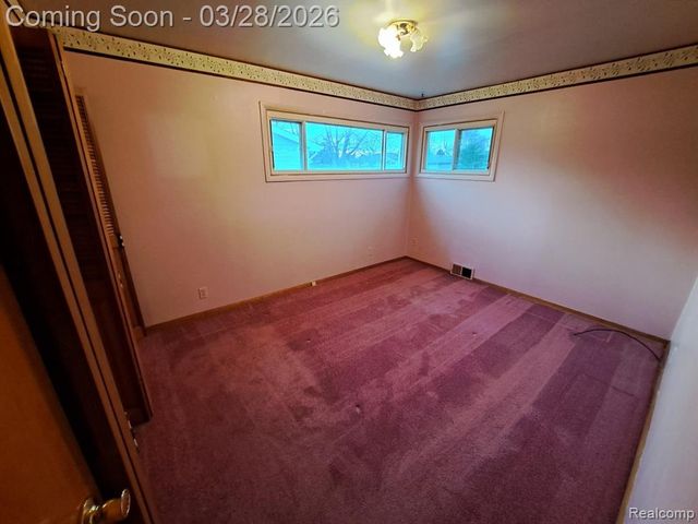 22441 E Price Drive, Clinton Township, MI 48035