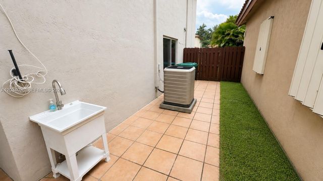 12211 SW 137th Terrace, Miami, FL 33186