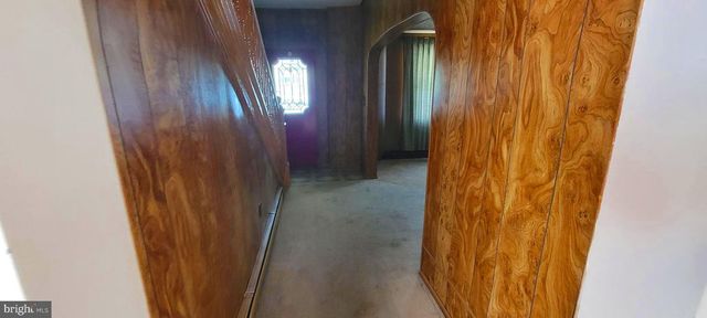 137 HUMBIRD ST, Cumberland, MD 21502