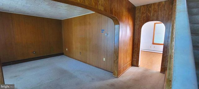 137 HUMBIRD ST, Cumberland, MD 21502