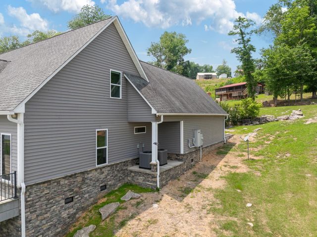 347 LAKESHORE DR, Sugar Tree, TN 38380