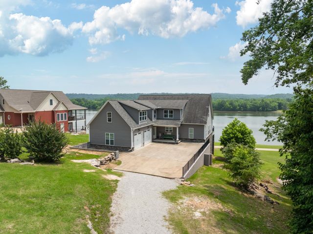 347 LAKESHORE DR, Sugar Tree, TN 38380