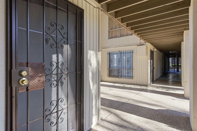 1601 N Pennsylvania Street NE U21, Albuquerque, NM 87110