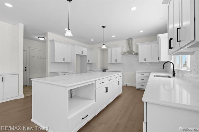 8491 Joseph Street, Commerce Twp, MI 48382