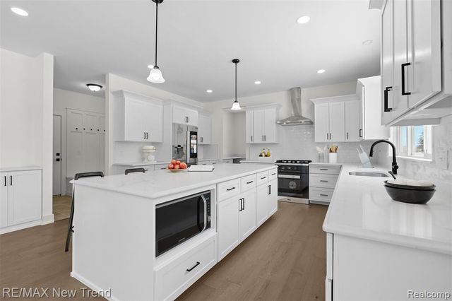 8491 Joseph Street, Commerce Twp, MI 48382