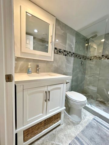 223 Pine Hov Circle C-2, Greenacres, FL 33463