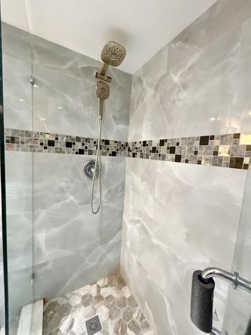 223 Pine Hov Circle C-2, Greenacres, FL 33463