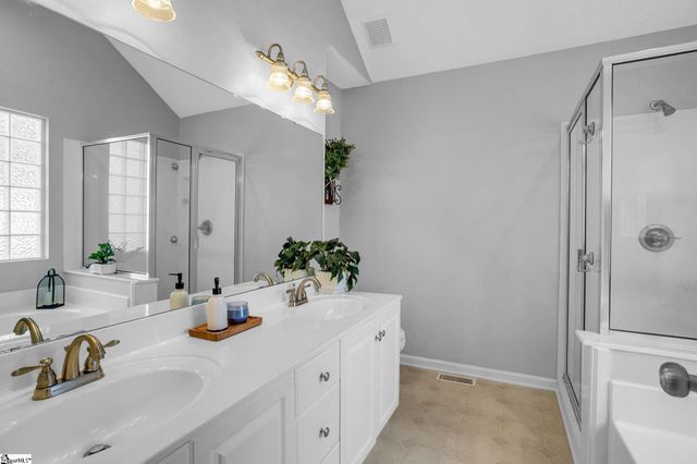 6 Kingsbury Way, Greenville, SC 29617