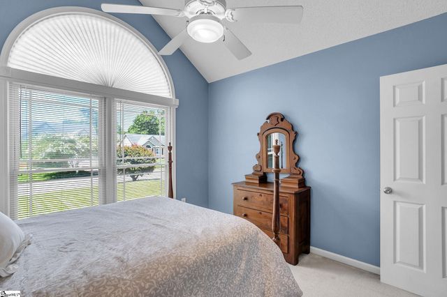 6 Kingsbury Way, Greenville, SC 29617