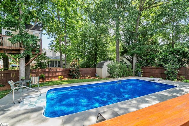 6 Kingsbury Way, Greenville, SC 29617