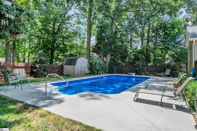 6 Kingsbury Way, Greenville, SC 29617