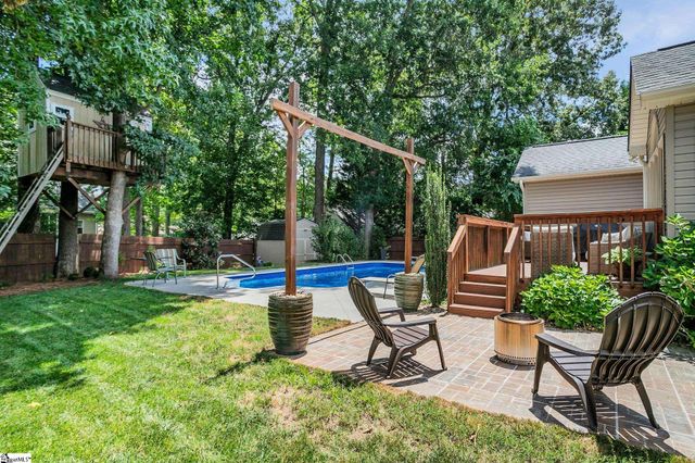 6 Kingsbury Way, Greenville, SC 29617