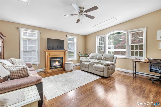 19 Hickok Avenue, Bethel, CT 06801