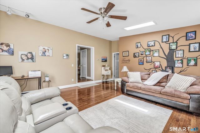 19 Hickok Avenue, Bethel, CT 06801