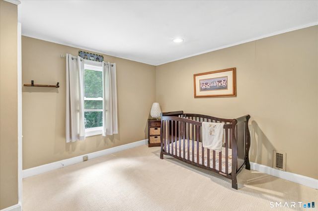 19 Hickok Avenue, Bethel, CT 06801
