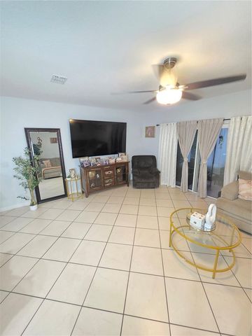 2912 TANZANITE TERRACE, Kissimmee, FL 34758