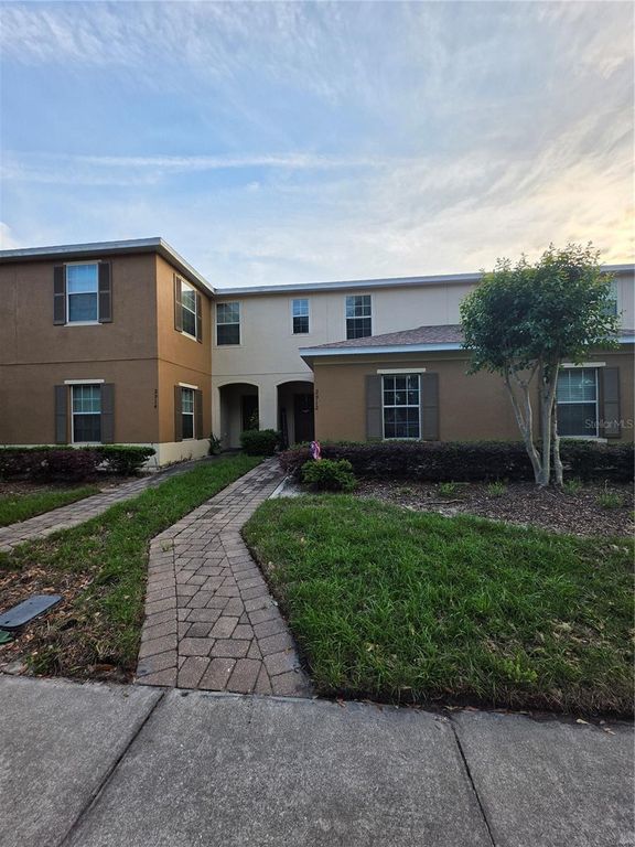 2912 TANZANITE TERRACE, Kissimmee, FL 34758