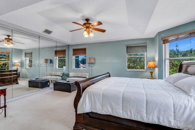 743 NW 174th Ter, Pembroke Pines, FL 33029