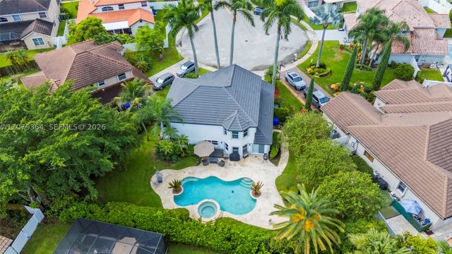 743 NW 174th Ter, Pembroke Pines, FL 33029