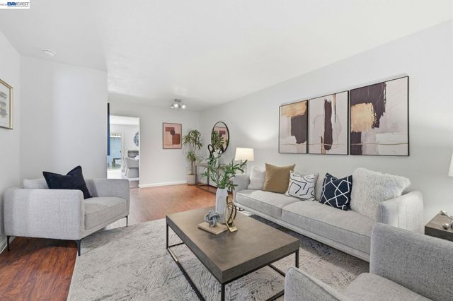 1486 Newhall Pkwy, Concord, CA 94521