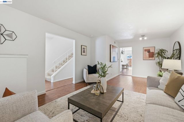 1486 Newhall Pkwy, Concord, CA 94521