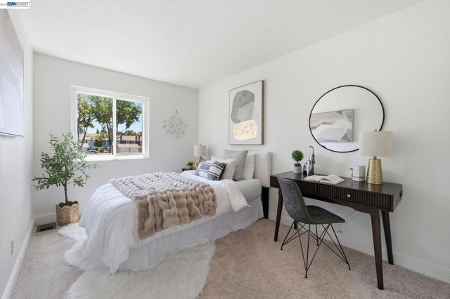 1486 Newhall Pkwy, Concord, CA 94521