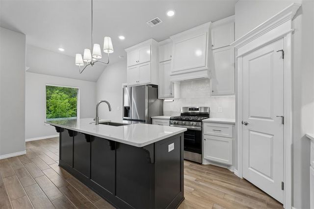 16129 Villa Valeria Way, Edmond, OK 73013