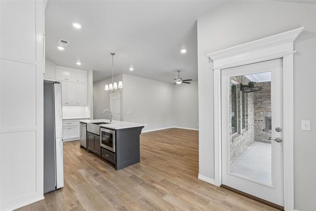16129 Villa Valeria Way, Edmond, OK 73013
