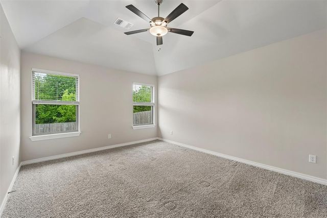 16129 Villa Valeria Way, Edmond, OK 73013