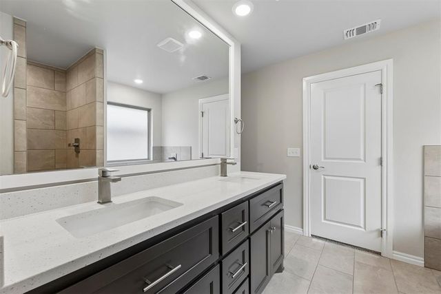 16129 Villa Valeria Way, Edmond, OK 73013