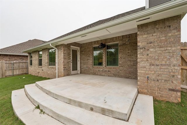 16129 Villa Valeria Way, Edmond, OK 73013