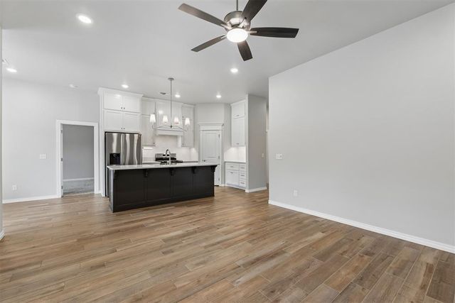 16129 Villa Valeria Way, Edmond, OK 73013