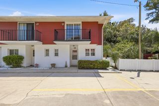 411 31st Ave N Apt 12, Myrtle Beach, SC 29577