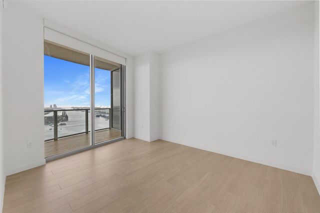 1400 Biscayne Boulevard 4003, Miami, FL 33132