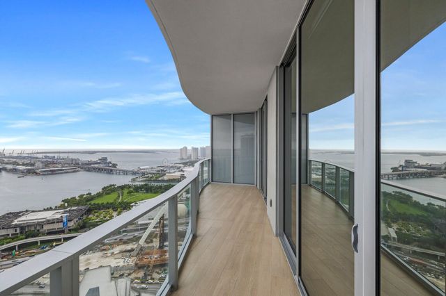 1400 Biscayne Boulevard 4003, Miami, FL 33132