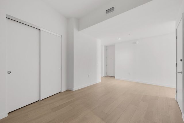 1400 Biscayne Boulevard 4003, Miami, FL 33132
