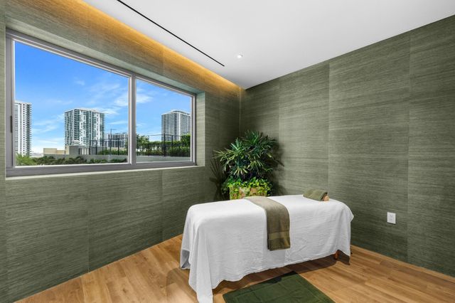 1400 Biscayne Boulevard 4003, Miami, FL 33132