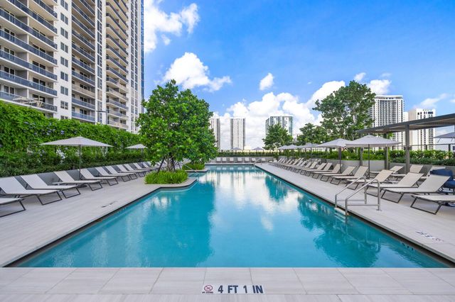 1400 Biscayne Boulevard 4003, Miami, FL 33132
