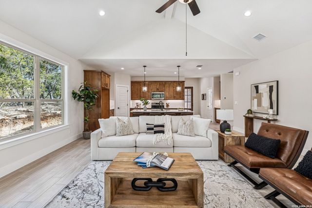 197 Bogi, Canyon Lake, TX 78133