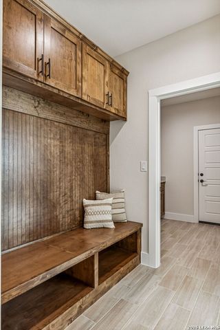 197 Bogi, Canyon Lake, TX 78133