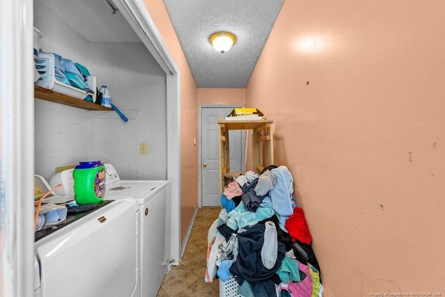 8045 Kalmia Lane, Hope Mills, NC 28348