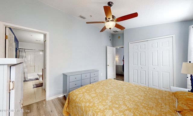 6106 MAGGIES Circle 113, Jacksonville, FL 32244